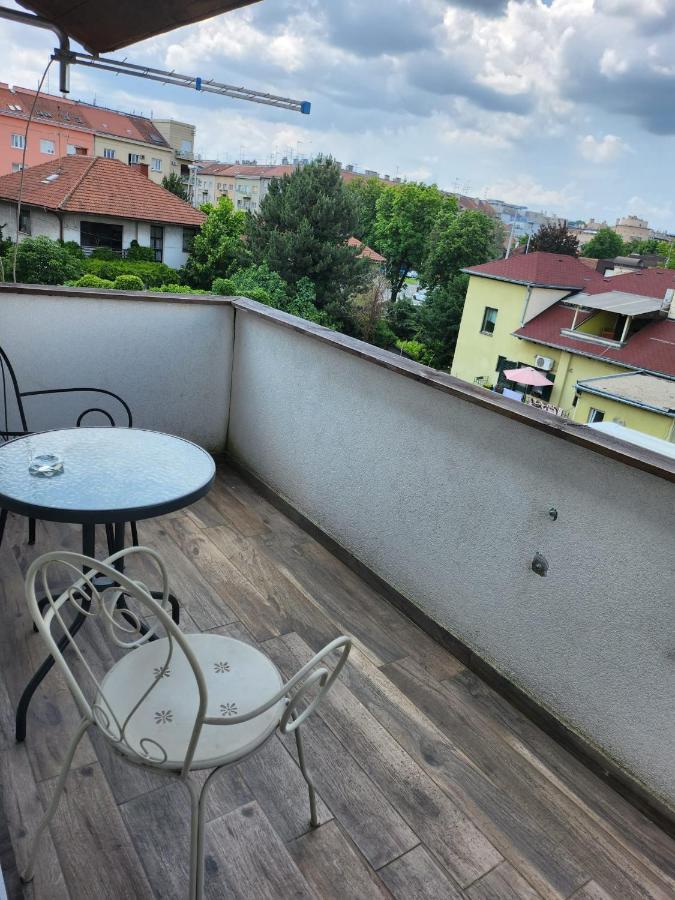 Apartamento Apartman Buzanova 001 Zagreb Exterior foto