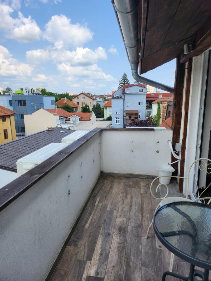 Apartamento Apartman Buzanova 001 Zagreb Exterior foto